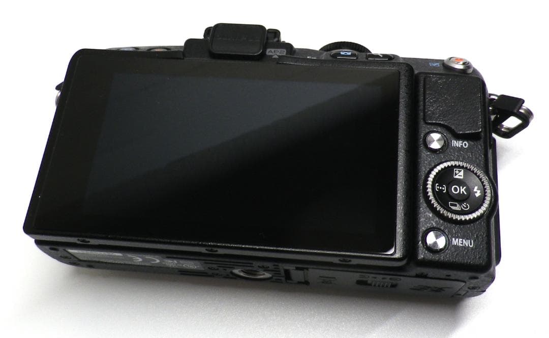 OLYMPUS E-PL6 ボディ、付属品付き