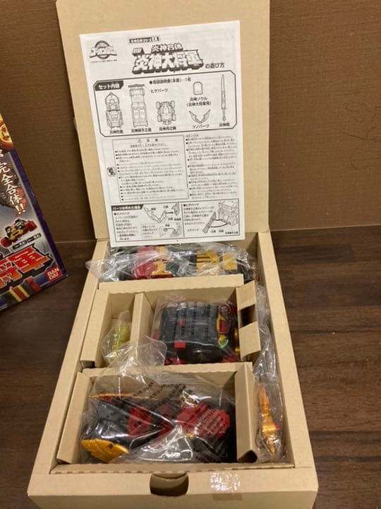 【貴重】BANDAI 炎神戦隊ゴーオンジャー 映画版 炎神大将軍