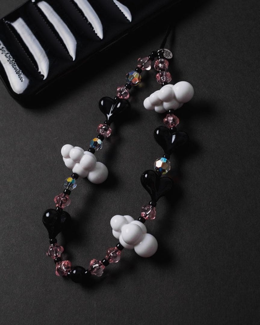 stringting ストリングティング　スマホストラップ