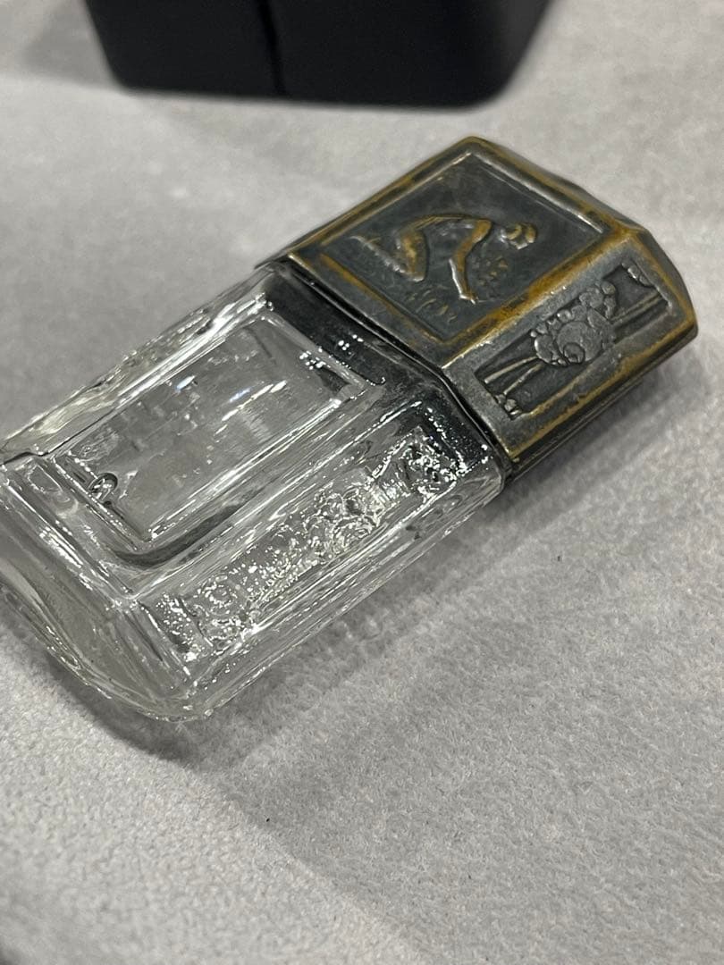 MARCEL PAUTOT アールデコ香水ボトル ガラスと金属 香水瓶 フランス