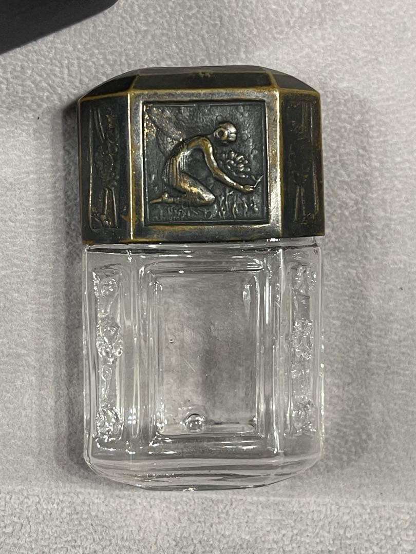 MARCEL PAUTOT アールデコ香水ボトル ガラスと金属 香水瓶 フランス