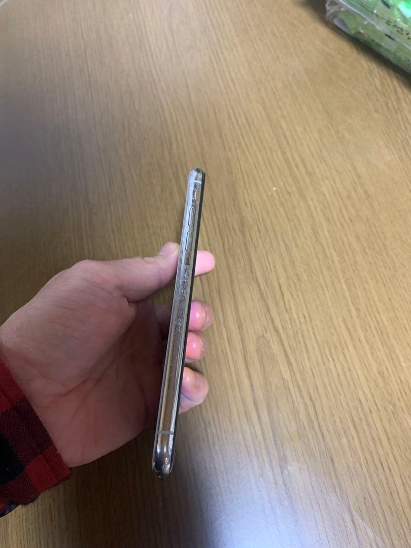 iPhone X 容量···256GB SIMロックなし￼
