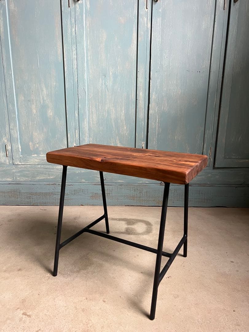 アイアンベンチ　ベンチ　カフェ風　シェルフ