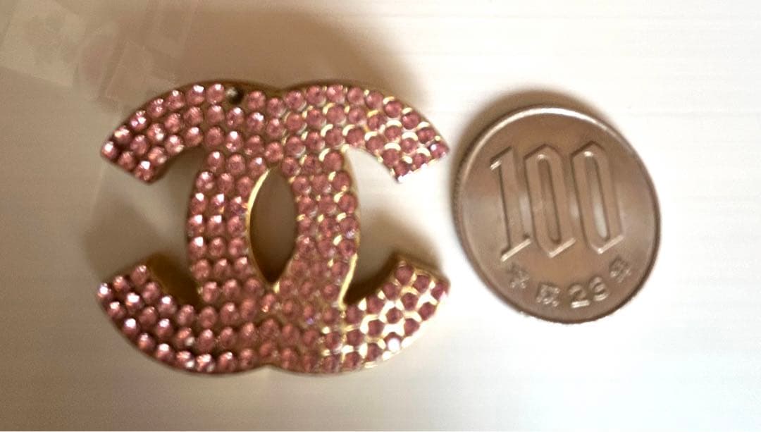 ヴィンテージ CHANEL ピンクストーン ブローチ