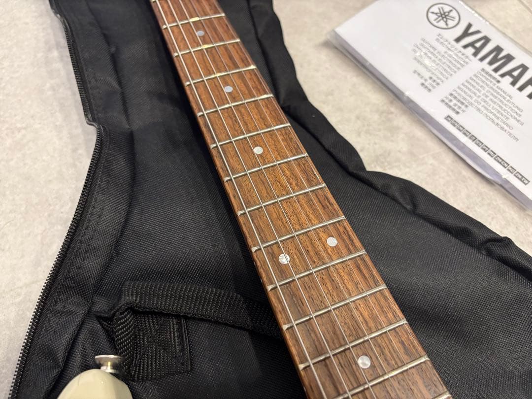 ヤマハ YAMAHA PACIFICA112V VW エレキギター ホワイト