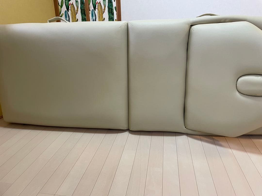 低反発折りたたみベッド　整体エステマッサージベッド 施術台　幅70cm