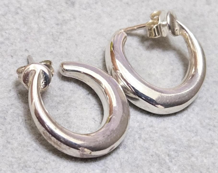 GUCCIグッチ サークル SILVER925 ユニセックスピアス　42766