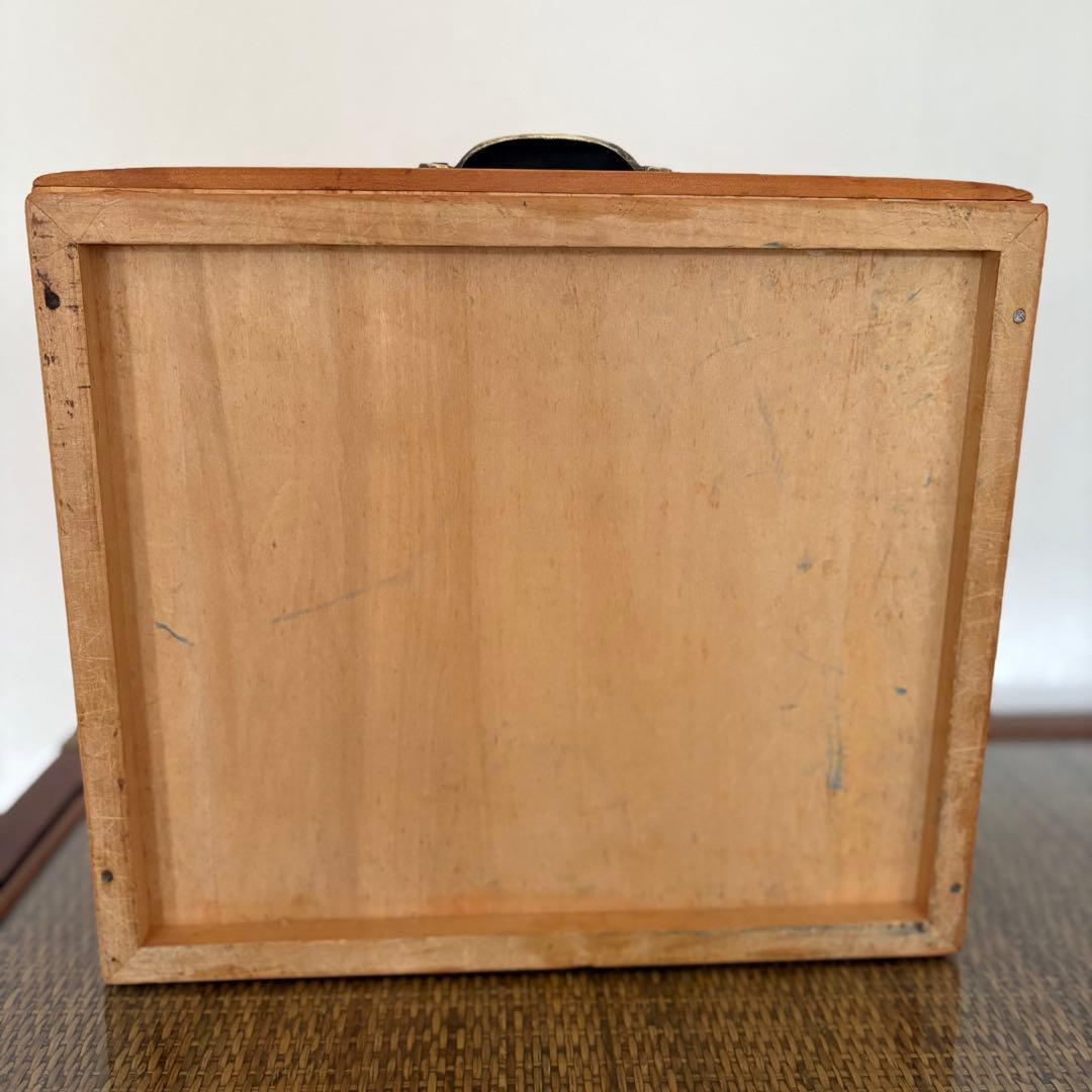 無垢材 × 真鍮 取っ手 ／丁寧な暮らしのための 木製 収納 チェスト