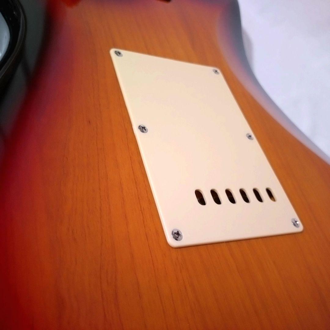 美品　Bacchus　バッカス　BST-1-RSM/M　ストラトキャスタータイプ