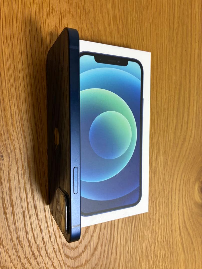 iPhone12 本体 64G ブルー SIMフリー 未使用おまけ付き