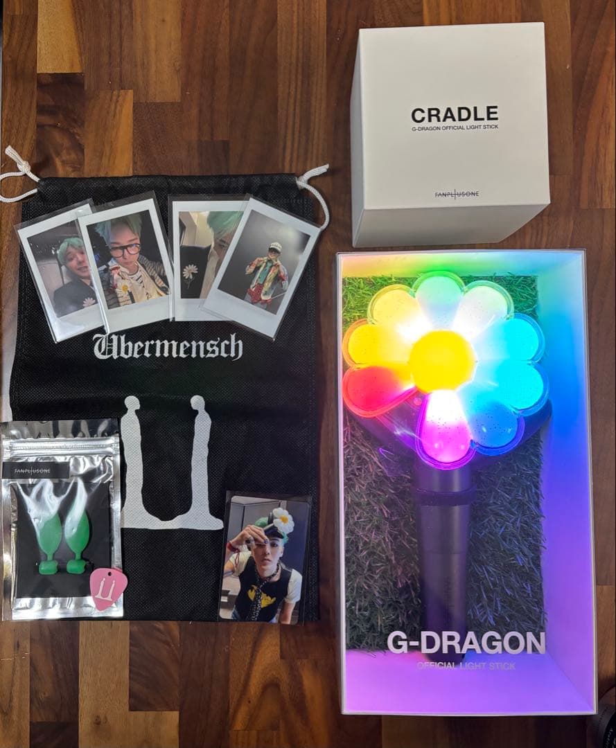 G-DRAGON OFFICIAL LIGHT STICK ペンライト　セット