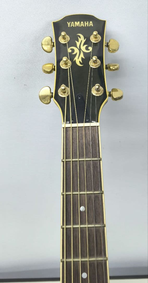 YAMAHA　ヤマハ APX-8C エレクトリックアコースティックギター