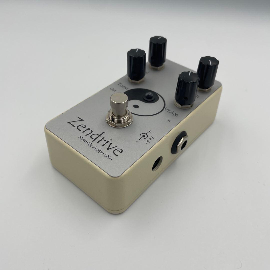 ギター Hermida Audio Zendrive White