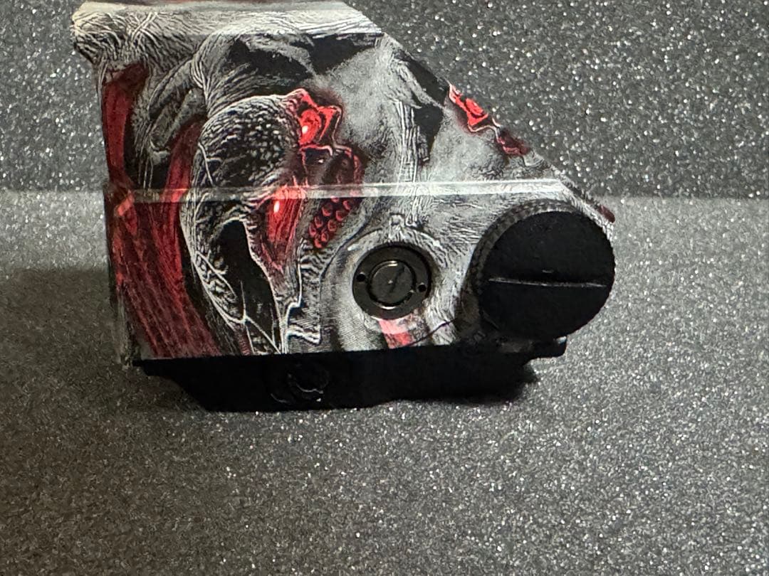 レッドドットサイト レッドスカル柄