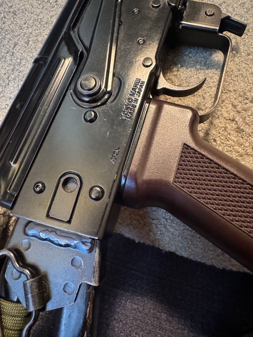 週末値下げ‼️次世代電動ガンAKS-74u 木製ハンドガード 付き