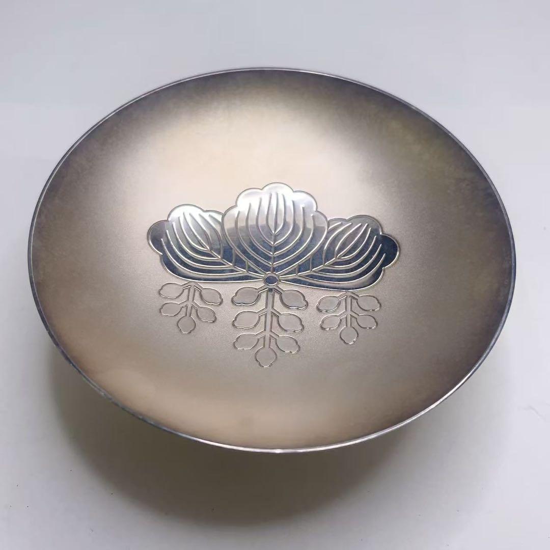 T*y様 純銀 銀杯 贈内閣総理大臣 造幣局製 刻印有 銀盃 盃 175.5g