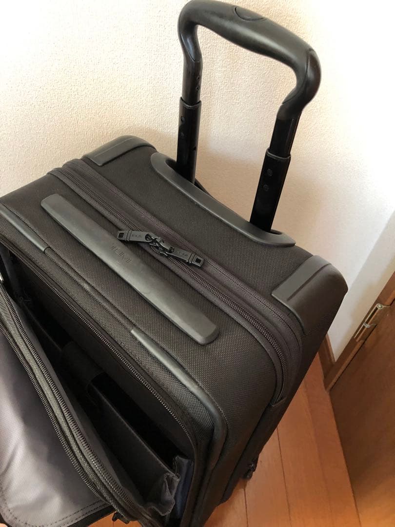 【美品】TUMI トゥミキャリーケース22616D2 ALPH2 4ウィール