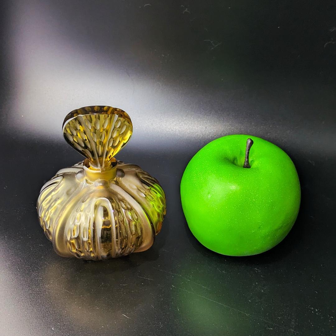 芸術的刺激に惹かれる★ラリック ミラベル アンバー 13㎝ 香水瓶 箱付き