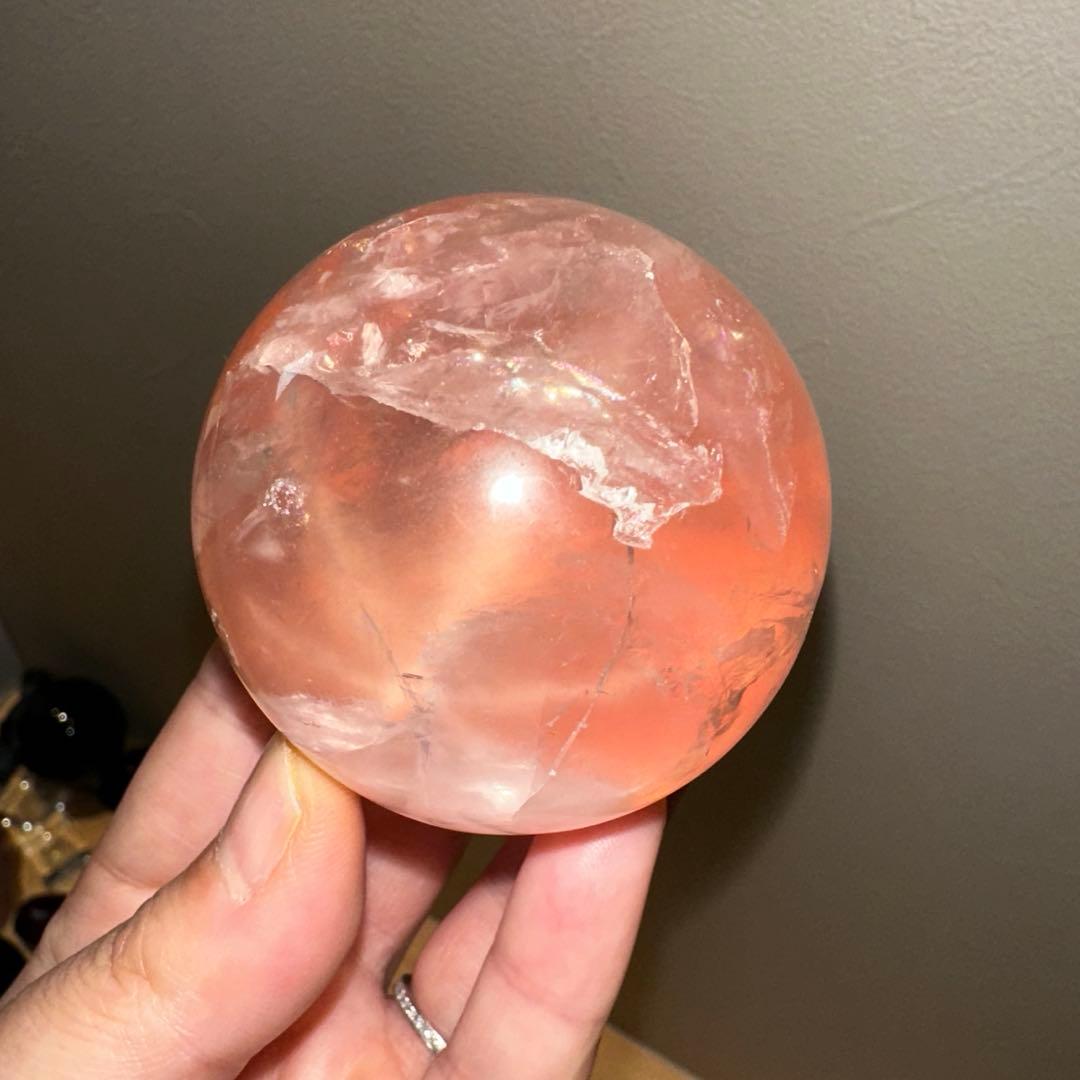 ジェムローズクォーツ　高品質　5.4㎝　スフィア　透明度　ゼリー感　サーモンピン