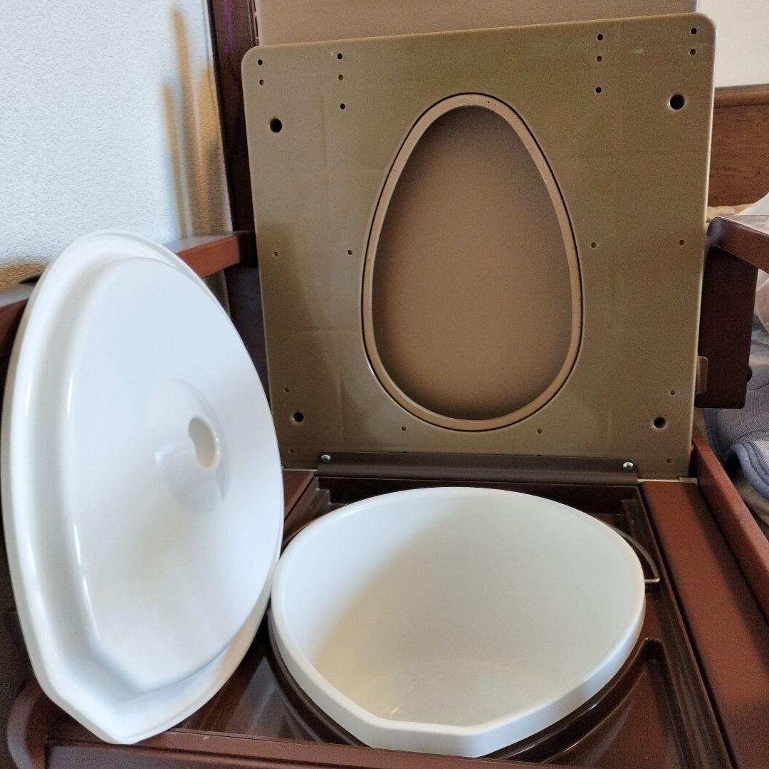 と*ん様 ウチエ 家具調ポータブルトイレ 【美品】【災害対策】