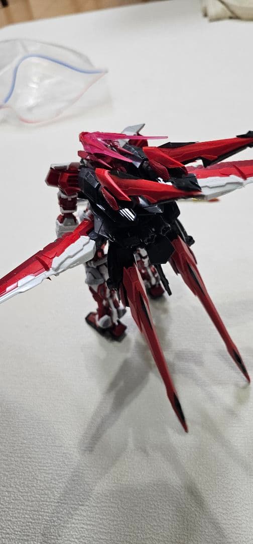 MGサイズ　アストレイレッドフレーム　フライトユニット　海外製　プラモデル