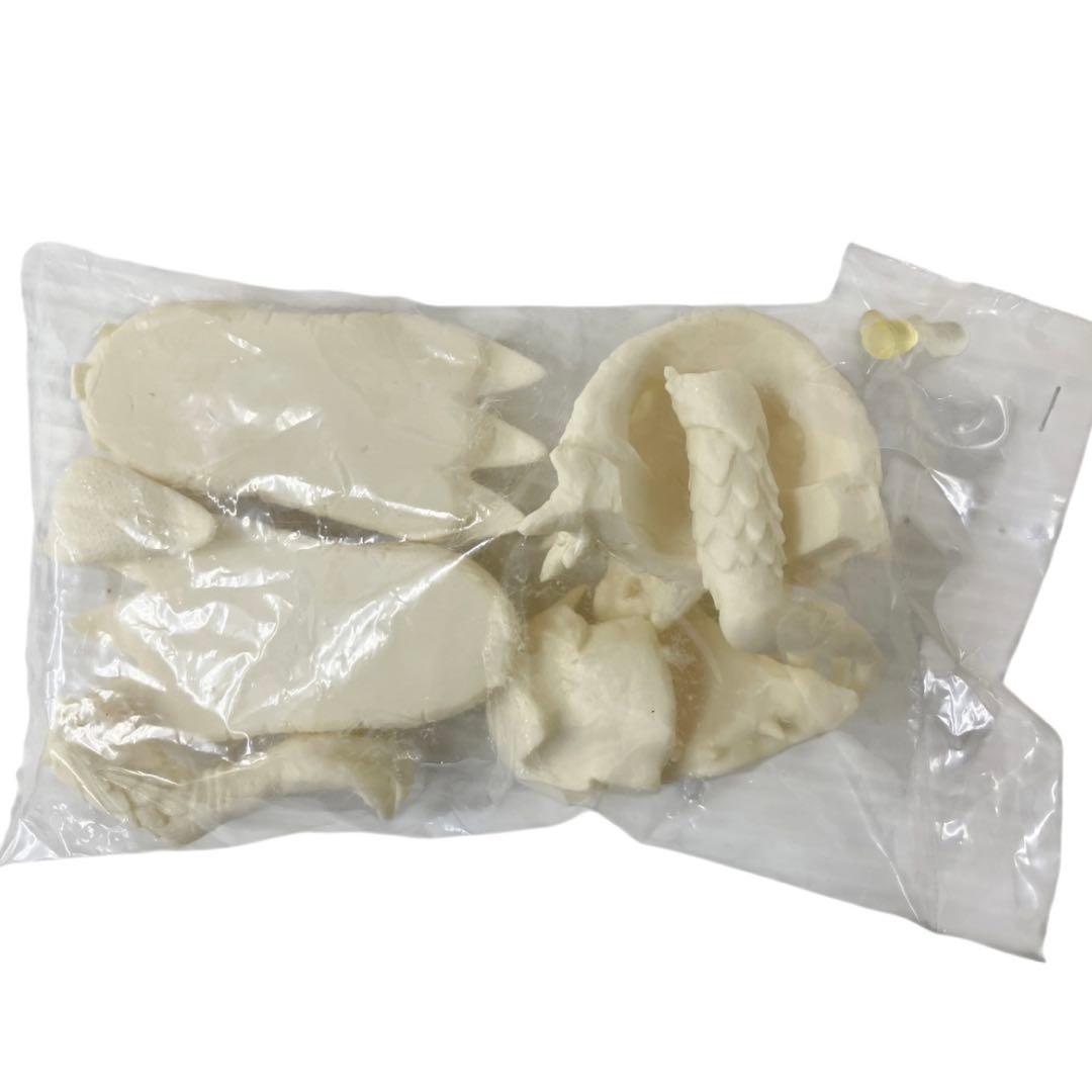 ARAID アレイド ウルトラマン シリーズ 第一弾 宇宙怪獣 ベムラー