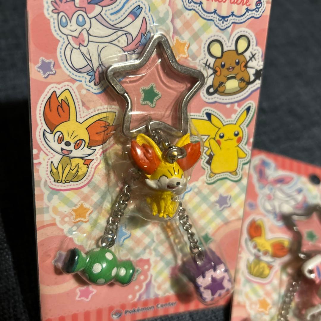ポケモンセンター　ポケパルレ PokePalre キーホルダー　2個セット