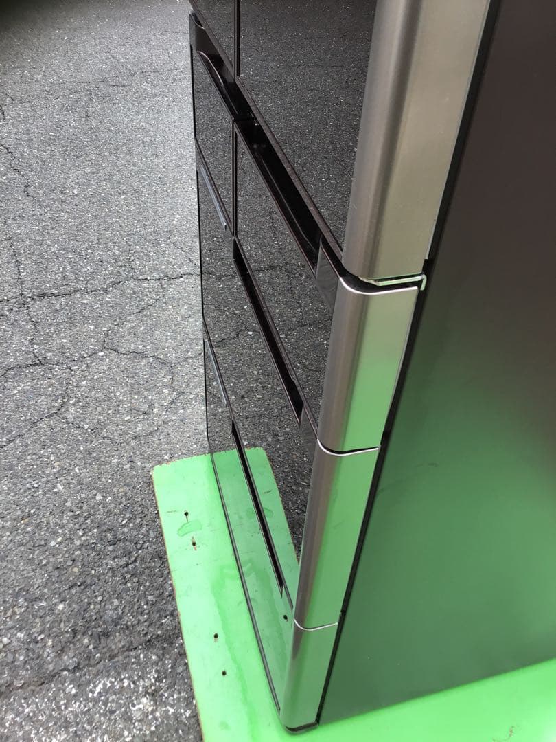 HITACHI 6ドア 冷凍冷蔵庫 ブラウン565ℓ ※直接引渡しのみ