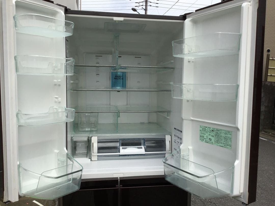 HITACHI 6ドア 冷凍冷蔵庫 ブラウン565ℓ ※直接引渡しのみ