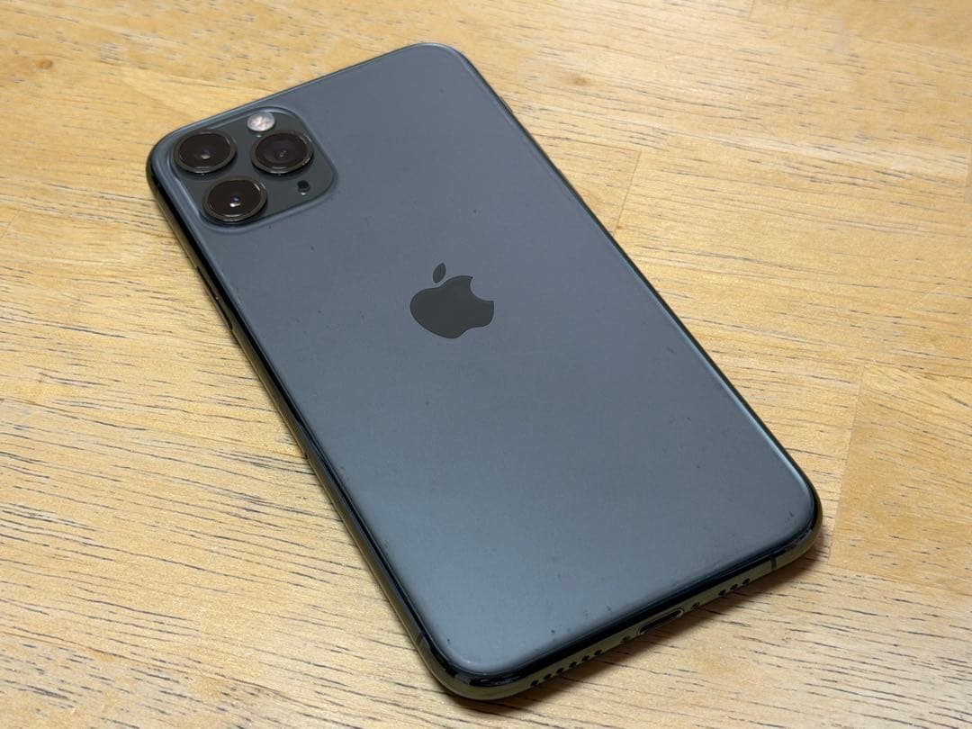 中古美品/iPhone11Pro256GB/純正バッテリ-100% /グリーン