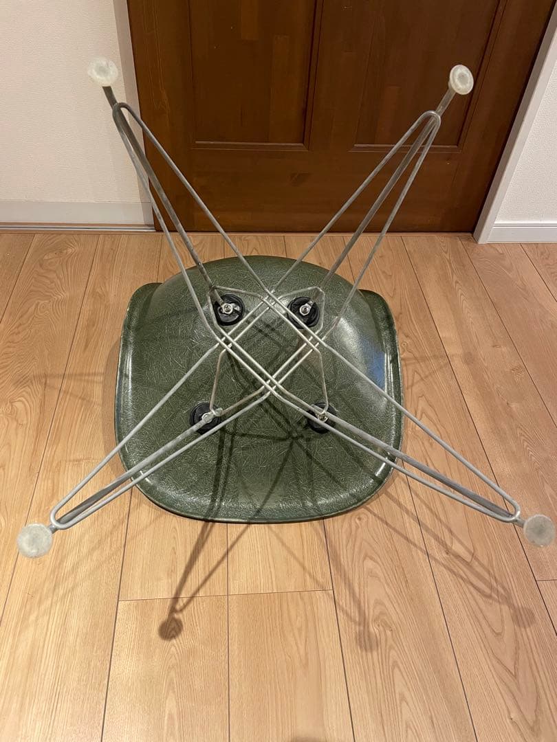 ハーマンミラー　ヴィンテージ イームズチェア　オリーブ