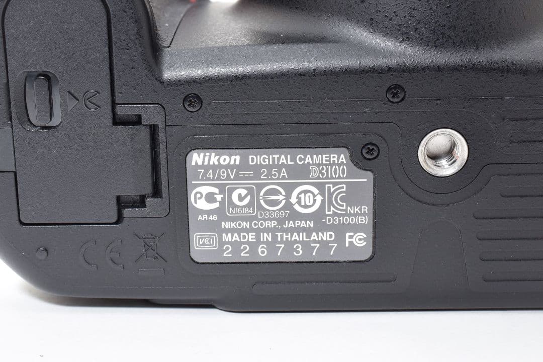 一眼レフデビュー定番の名機✨Nikon D3100✨標準ズームレンズセット✨軽量