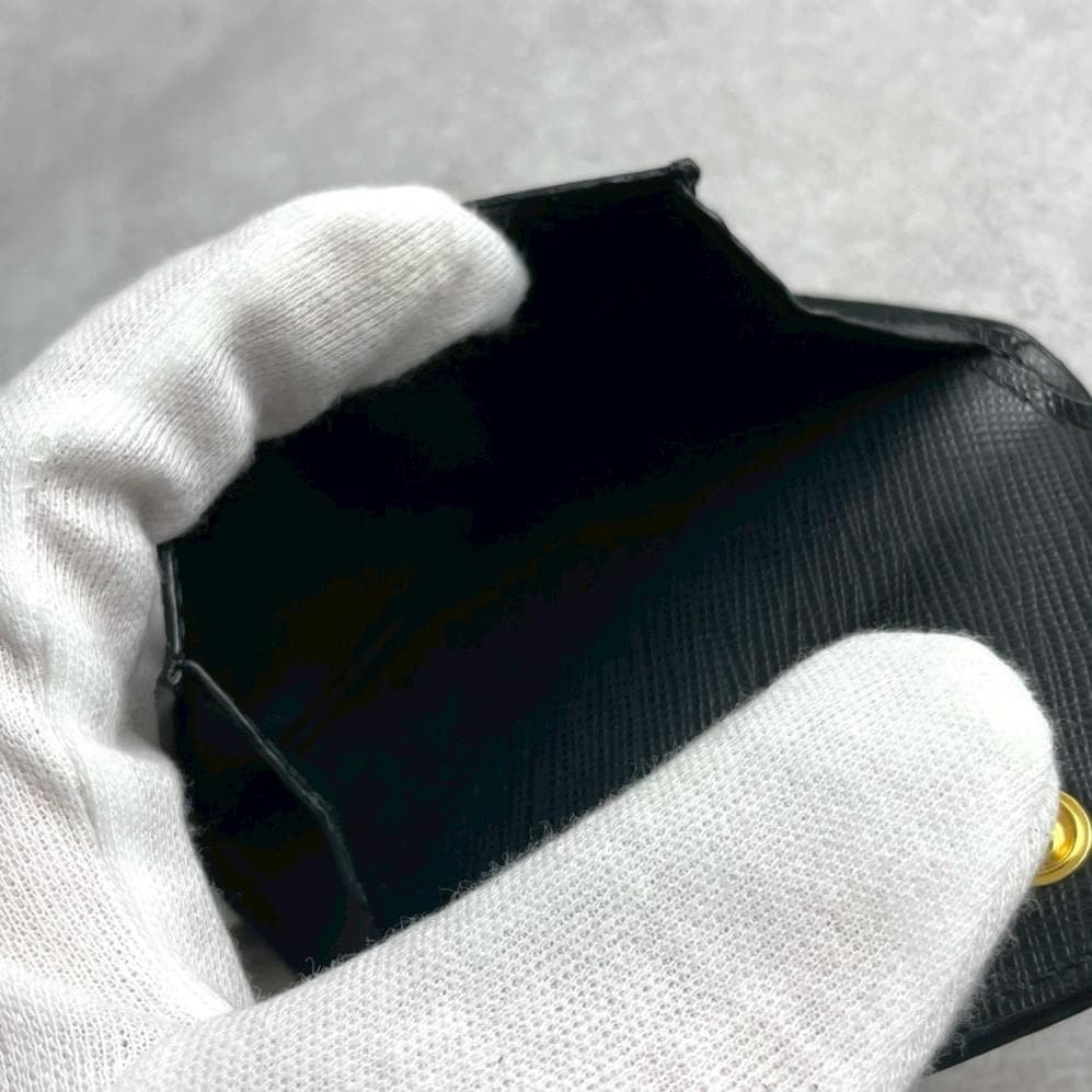 PRADA プラダ サフィアーノ メタル 三つ折り財布 コンパクトウォレット 黒