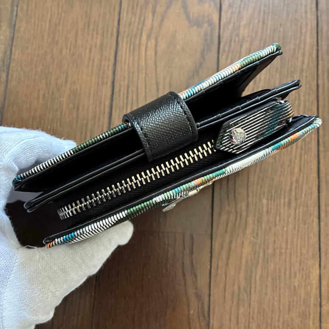 【未使用品】ヴィヴィアンウエストウッド サフィアーノ 折り財布 グリーン 箱付き