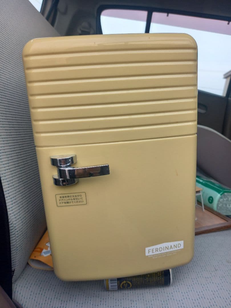 小型ポータブル１ドア冷蔵庫