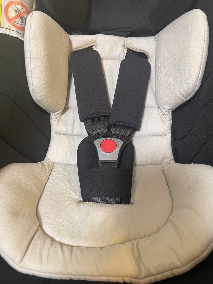 アップリカ チャイルドシート エアキャリーとルーチェ TS アタッチメント付