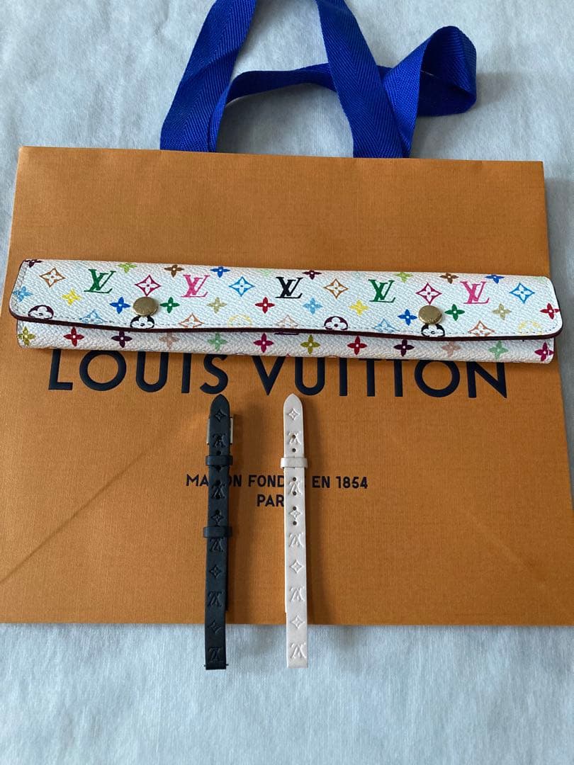 ⭐️未使用❗️ルイ・ヴィトン 腕時計ビジュの レザーサテンベルト 2本セット❗️正規品