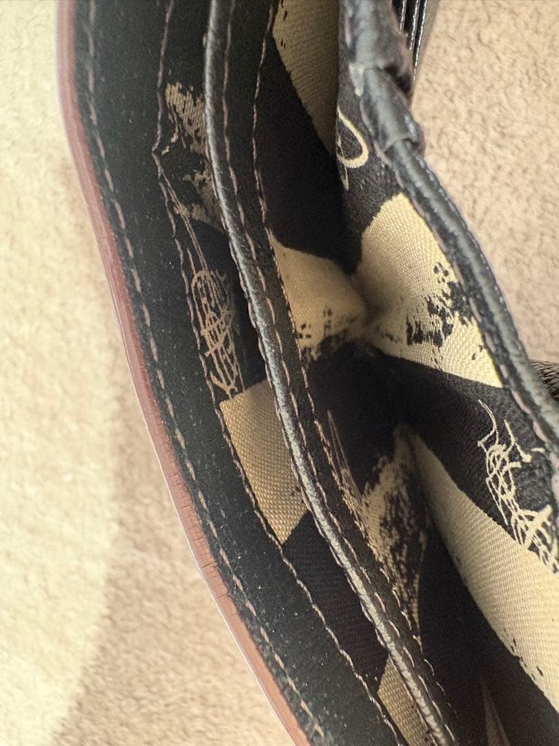 Vivienne Westwood 三つ折財布