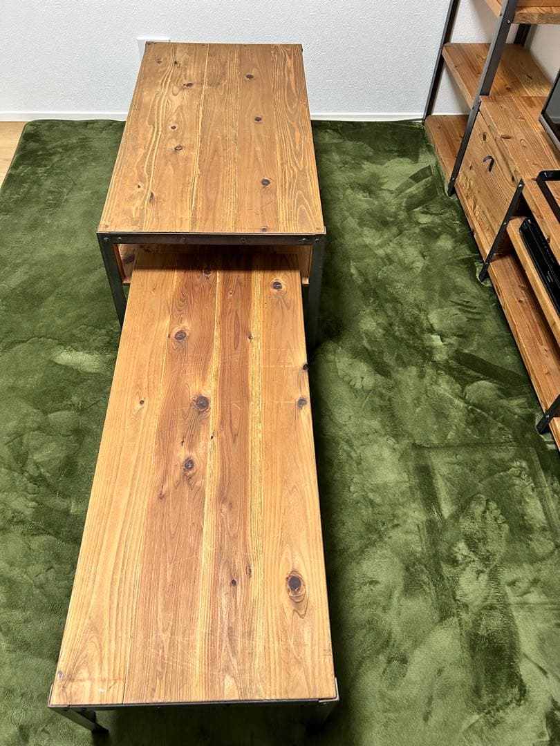 テーブル・机 k.n