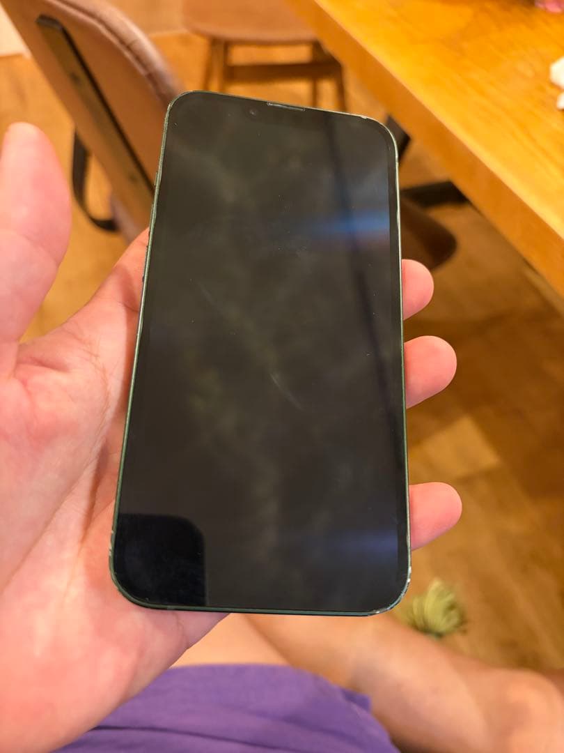 luffy　iPhone13 128GB グリーン