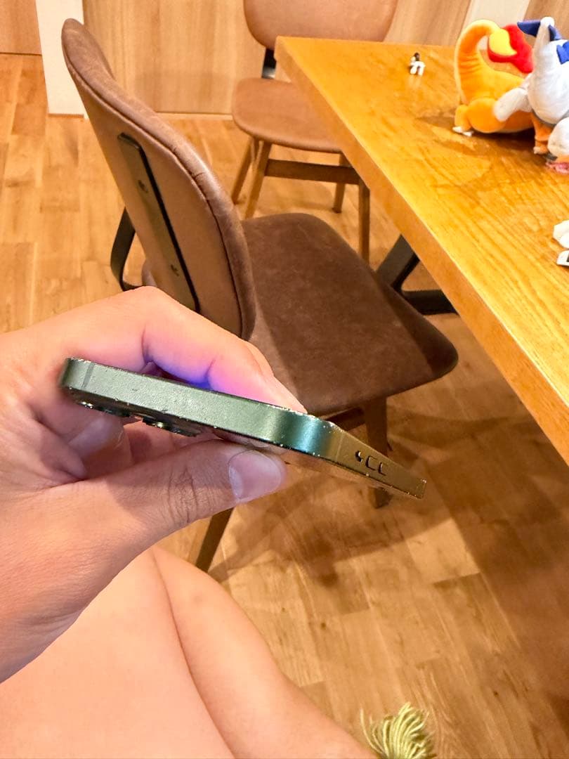 luffy　iPhone13 128GB グリーン