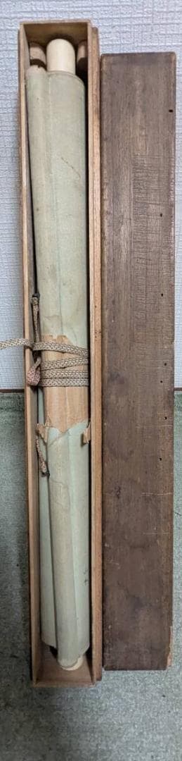 【真作】掛軸　墨濃淡に浮かぶ幽玄山水　静謐なる山岳風景掛軸　合箱入　T54