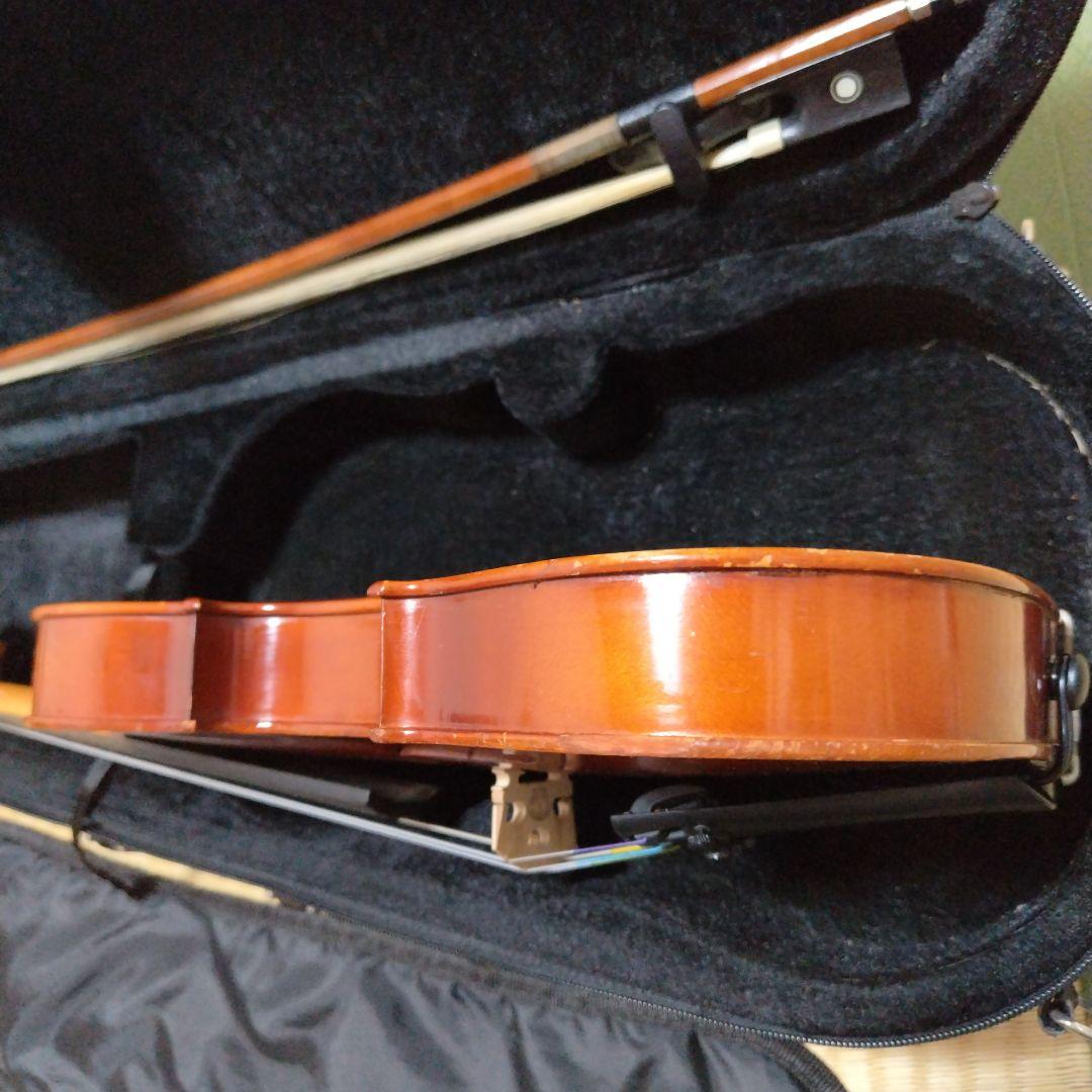 バイオリン本体　1/2サイズとバイオリンケース 軽量ライトブルー、弓付、肩当て付