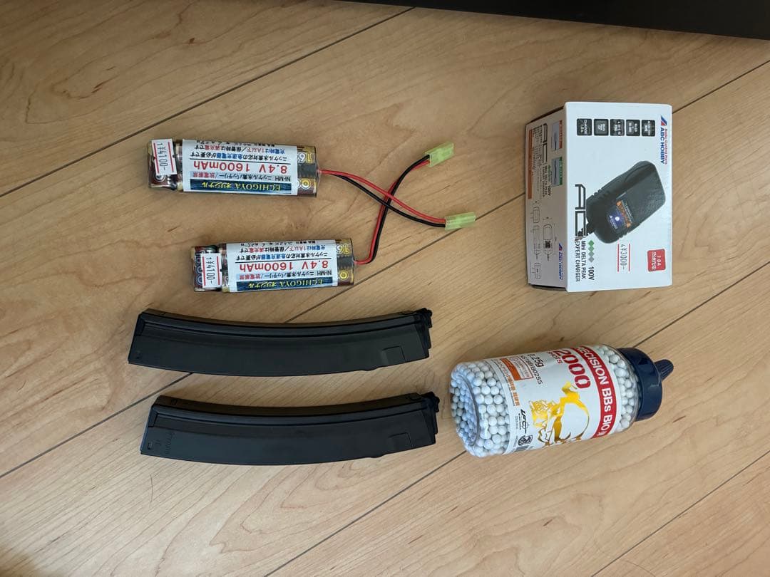 東京マルイ　次世代電動ガン　ほぼ未使用　MP5 SD6 付属品色々