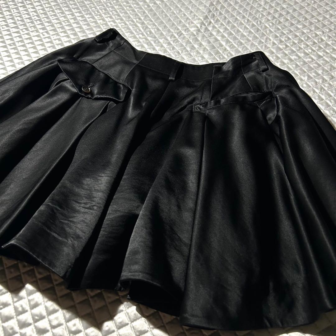 AD2022 23SS エステルサテンフレアキュロットスカート ショーツ 黒