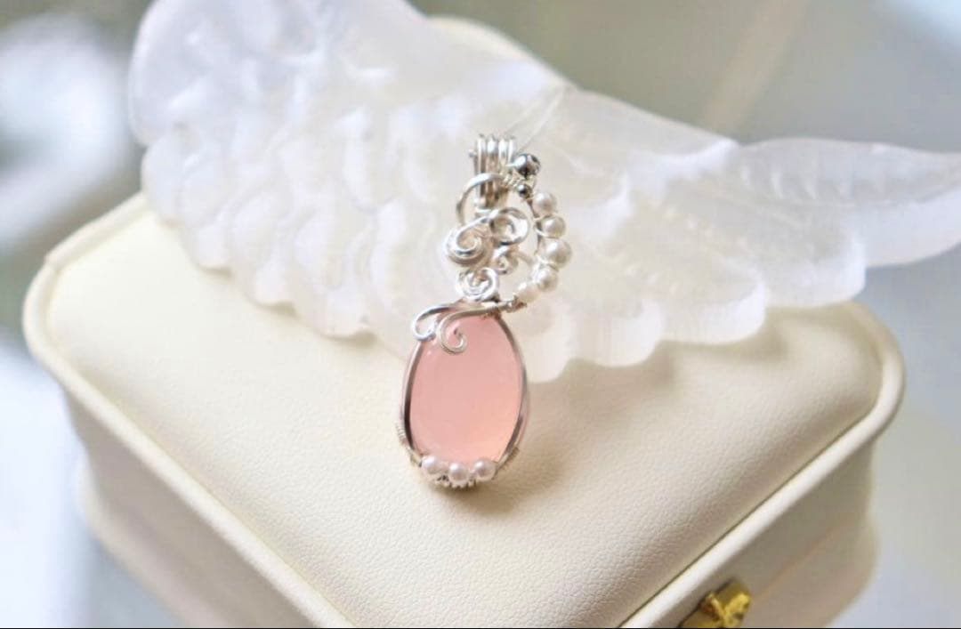 まこページ︎︎⟡アイリスクォーツ/ワイヤージュエリーネックレス︎︎⟡オーダー￼