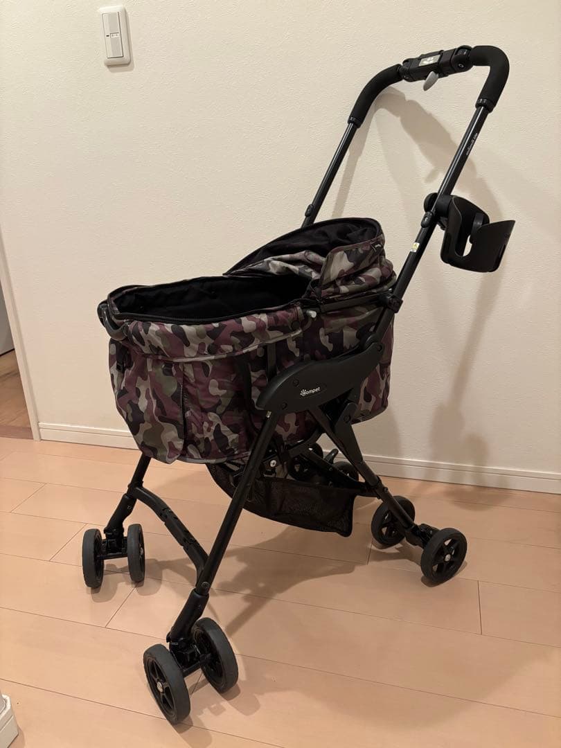 コンビ　コムペット　ミリミリライトα アルファ　グリーンカモ　ペットカート