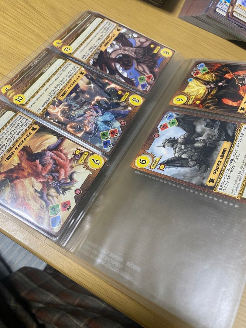 モンスターハンター　トレーディングカード　セット　700枚