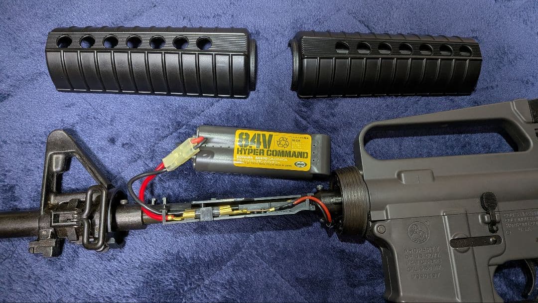 東京マルイ　M4A1 CARBINE 電動ガン