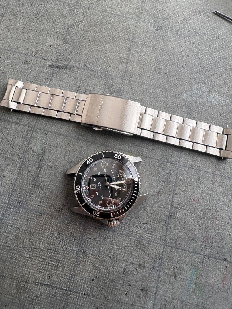 ハミルトン　カーキ　H645110 美品